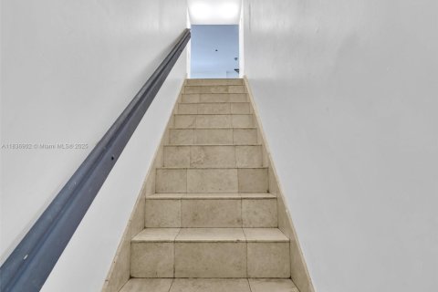 Copropriété à louer à Miami Beach, Floride: 1 chambre, 74.32 m2 № 1820435 - photo 23