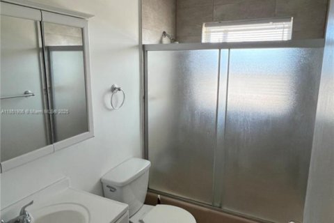 Condominio en alquiler en Deerfield Beach, Florida, 1 dormitorio, 61.32 m2 № 1858160 - foto 11