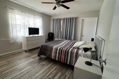 Condominio en alquiler en Deerfield Beach, Florida, 1 dormitorio, 61.32 m2 № 1858160 - foto 13