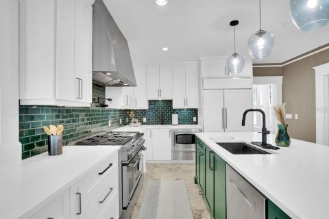 Villa ou maison à vendre à Tampa, Floride: 4 chambres, 292.92 m2 № 2208992 - photo 30