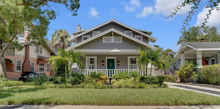 Villa ou maison à Tampa, Floride 4 chambres, 292.92 m2 № 2208992