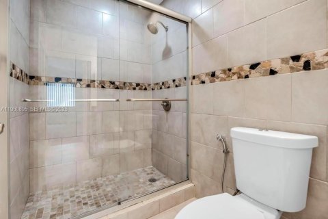 Купить кондоминиум в Мирамар, Флорида 5 спален, 184.88м2, № 2025554 - фото 23
