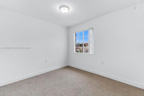 Купить кондоминиум в Мирамар, Флорида 5 спален, 184.88м2, № 2025554 - фото 30