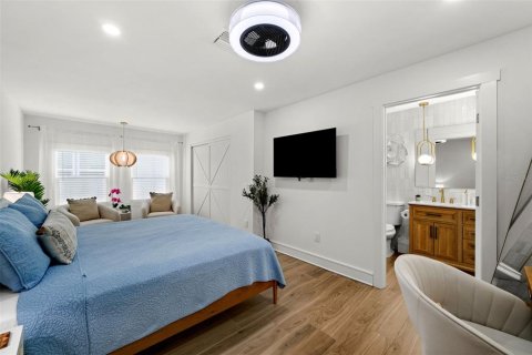 Villa ou maison à louer à Bradenton, Floride: 4 chambres, 187.57 m2 № 2403003 - photo 21