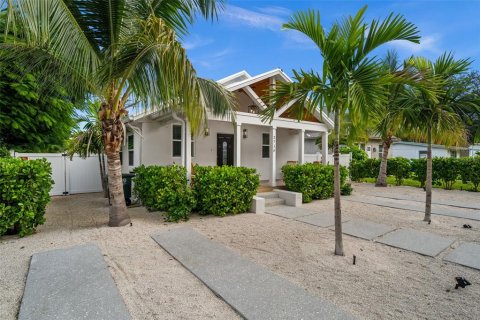 Villa ou maison à Bradenton, Floride 4 chambres, 187.57 m2 № 2403003
