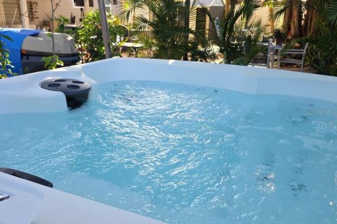Casa en venta en Saint Petersburg, Florida, 3 dormitorios, 91.97 m2 № 2312566 - foto 22