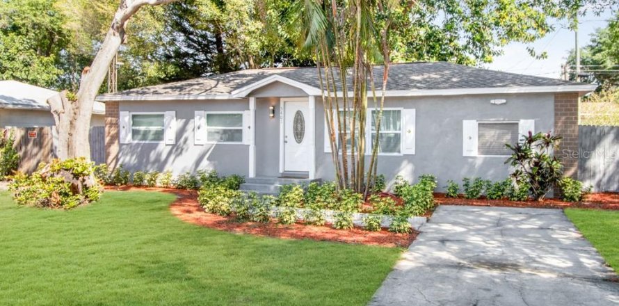 Casa en Saint Petersburg, Florida 3 dormitorios, 91.97 m2 № 2312566