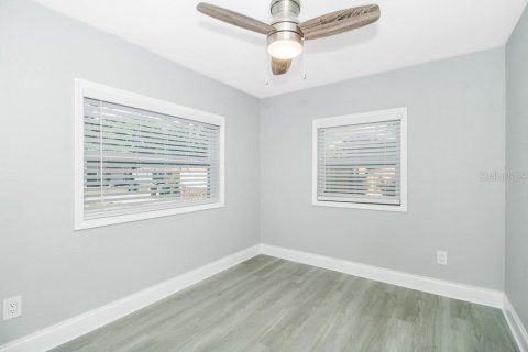 Casa en venta en Saint Petersburg, Florida, 3 dormitorios, 91.97 m2 № 2312566 - foto 14
