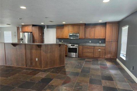 House in Ocala, Florida 3 bedrooms, 202.25 sq.m. № 1632393 - photo 11