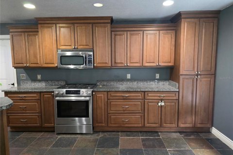 House in Ocala, Florida 3 bedrooms, 202.25 sq.m. № 1632393 - photo 5