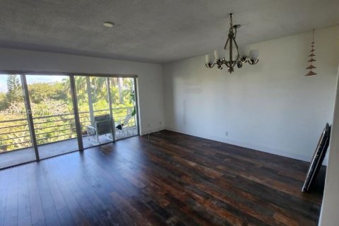 Снять в аренду кондоминиум в Халландейл-Бич, Флорида 2 спальни, 102.19м2, № 2009201 - фото 14