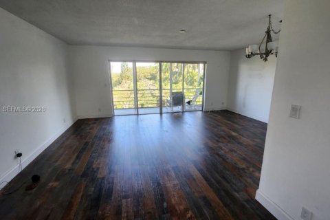 Снять в аренду кондоминиум в Халландейл-Бич, Флорида 2 спальни, 102.19м2, № 2009201 - фото 15