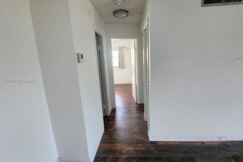 Снять в аренду кондоминиум в Халландейл-Бич, Флорида 2 спальни, 102.19м2, № 2009201 - фото 13