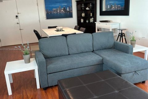 Hotel in Miami Beach, Florida 1 bedroom, 79.9 sq.m. № 1937560 - photo 4