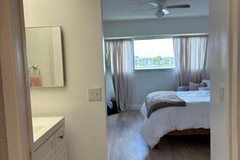 Condominio en venta en Pembroke Pines, Florida, 2 dormitorios, 100.52 m2 № 2146919 - foto 18