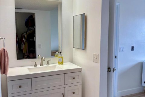 Condominio en venta en Pembroke Pines, Florida, 2 dormitorios, 100.52 m2 № 2146919 - foto 17