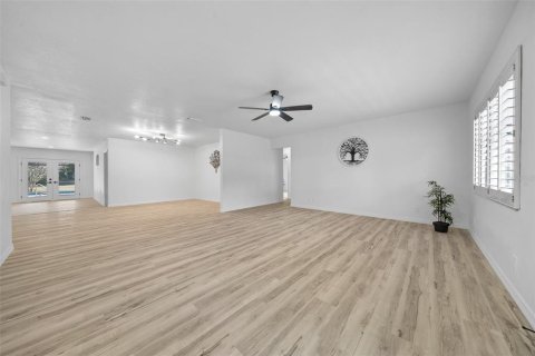 Casa en venta en Ocala, Florida, 3 dormitorios, 280.29 m2 № 1536238 - foto 16