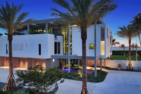 Villa ou maison à vendre à Sarasota, Floride: 5 chambres, 720.55 m2 № 1876730 - photo 1