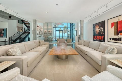 Villa ou maison à vendre à Sarasota, Floride: 5 chambres, 720.55 m2 № 1876730 - photo 15