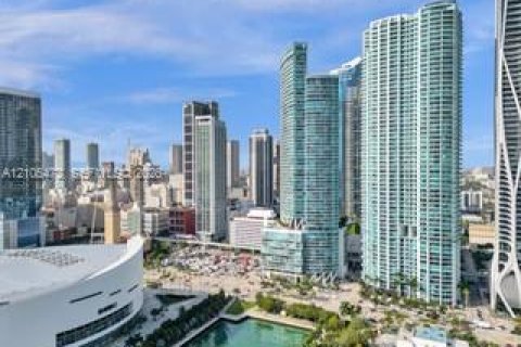 Copropriété à vendre à Miami, Floride: 1 chambre, 78.5 m2 № 2414667 - photo 17