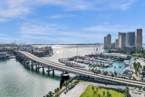 Condo à Miami, Floride, 1 chambre  № 2414667
