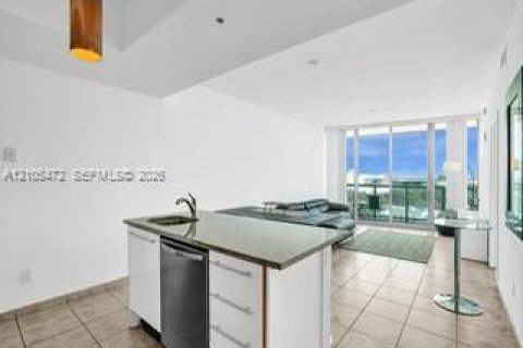 Copropriété à vendre à Miami, Floride: 1 chambre, 78.5 m2 № 2414667 - photo 11