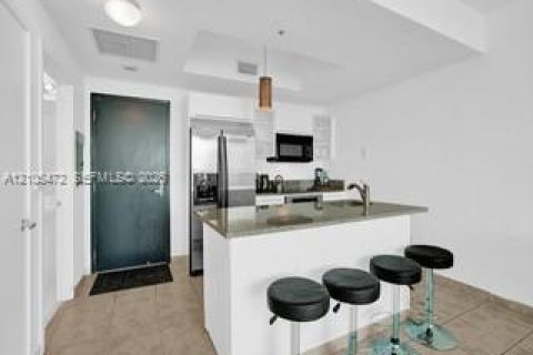 Copropriété à vendre à Miami, Floride: 1 chambre, 78.5 m2 № 2414667 - photo 12