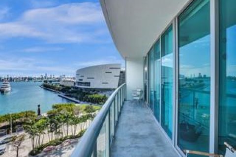 Copropriété à vendre à Miami, Floride: 1 chambre, 78.5 m2 № 2414667 - photo 25
