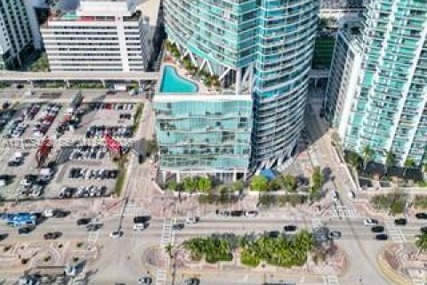 Copropriété à vendre à Miami, Floride: 1 chambre, 78.5 m2 № 2414667 - photo 16