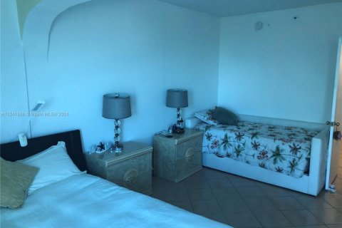 Condominio en venta en Miami Beach, Florida, 4 dormitorios, 135.64 m2 № 1694022 - foto 7