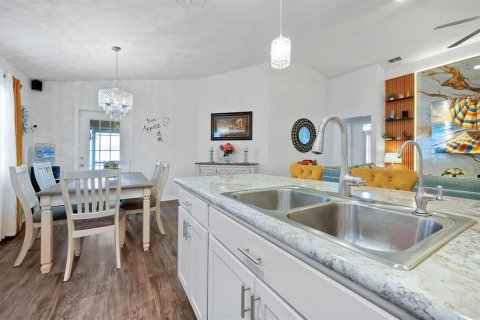 Casa en venta en Haines City, Florida, 4 dormitorios, 143.72 m2 № 2228046 - foto 15