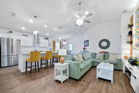 Casa en venta en Haines City, Florida, 4 dormitorios, 143.72 m2 № 2228046 - foto 10