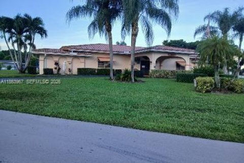 House in Tamarac, Florida 2 bedrooms, 93.09 sq.m. № 1891606 - photo 18