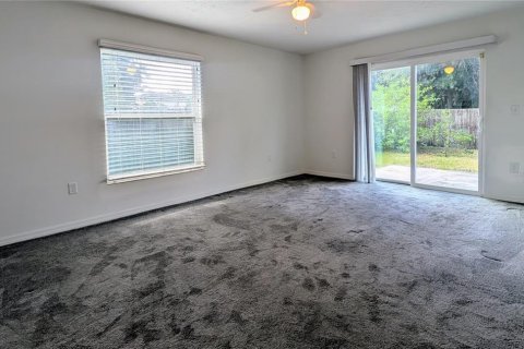 House in Saint Petersburg, Florida 3 bedrooms, 141.21 sq.m. № 1831635 - photo 22