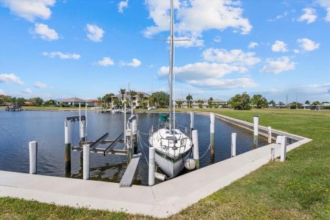 Condominio en venta en Punta Gorda, Florida, 3 dormitorios, 170.75 m2 № 2157510 - foto 6