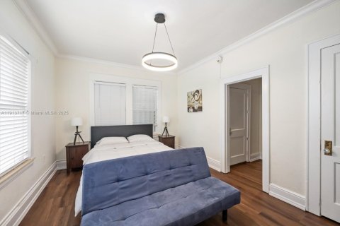 Copropriété à vendre à Coral Gables, Floride: 32.61 m2 № 1968931 - photo 1