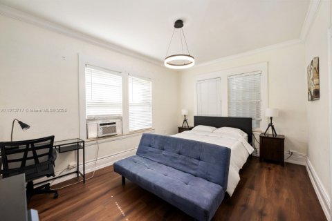 Copropriété à vendre à Coral Gables, Floride: 32.61 m2 № 1968931 - photo 2