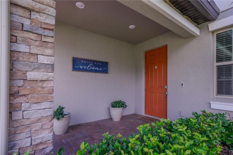 Villa ou maison à louer à Lutz, Floride: 4 chambres, 234.95 m2 № 2344835 - photo 2
