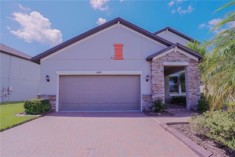 Villa ou maison à louer à Lutz, Floride: 4 chambres, 234.95 m2 № 2344835 - photo 3