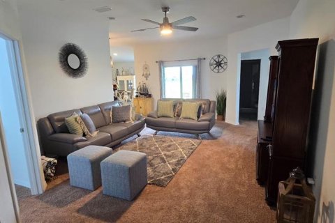 House in Babson Park, Florida 4 bedrooms, 171.78 sq.m. № 1908518 - photo 7