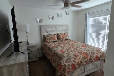 House in Babson Park, Florida 4 bedrooms, 171.78 sq.m. № 1908518 - photo 15