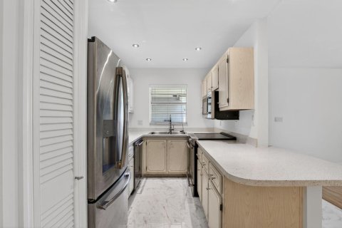 Condo in Boca Raton, Florida, 2 bedrooms № 2088366 - photo 13