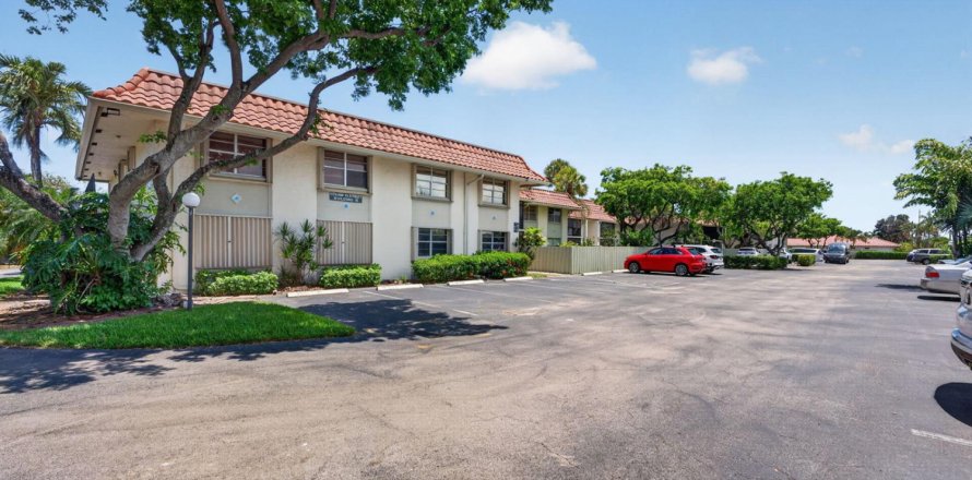 Condo in Boca Raton, Florida, 2 bedrooms № 2088366
