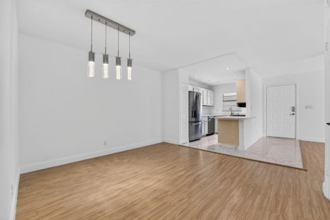 Condo in Boca Raton, Florida, 2 bedrooms № 2088366 - photo 17