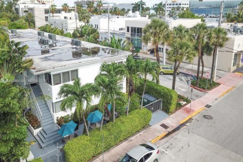 Condo in Miami Beach, Florida, 1 bedroom  № 1998955 - photo 7
