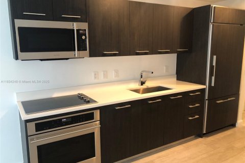 Купить кондоминиум в Майами, Флорида 1 спальня, 63.55м2, № 2013332 - фото 9