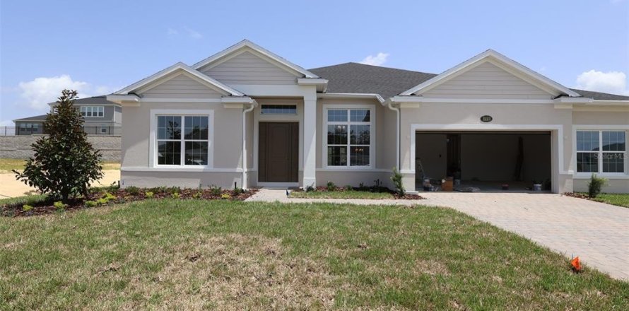 Casa en Apopka, Florida 4 dormitorios, 280.75 m2 № 2237194