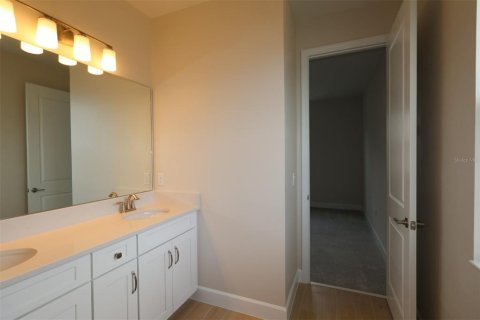 Casa en venta en Apopka, Florida, 4 dormitorios, 280.75 m2 № 2237194 - foto 9