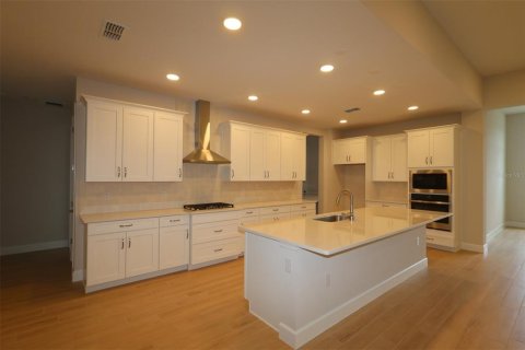Casa en venta en Apopka, Florida, 4 dormitorios, 280.75 m2 № 2237194 - foto 3