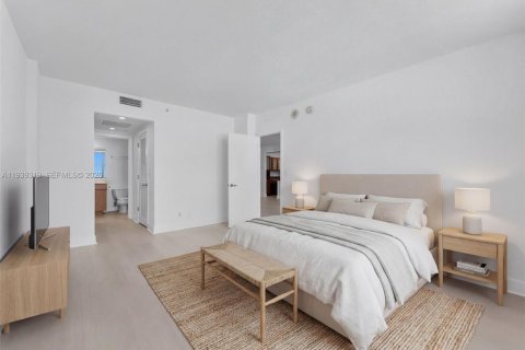 Copropriété à louer à Miami Beach, Floride: 2 chambres, 120.68 m2 № 1999038 - photo 14